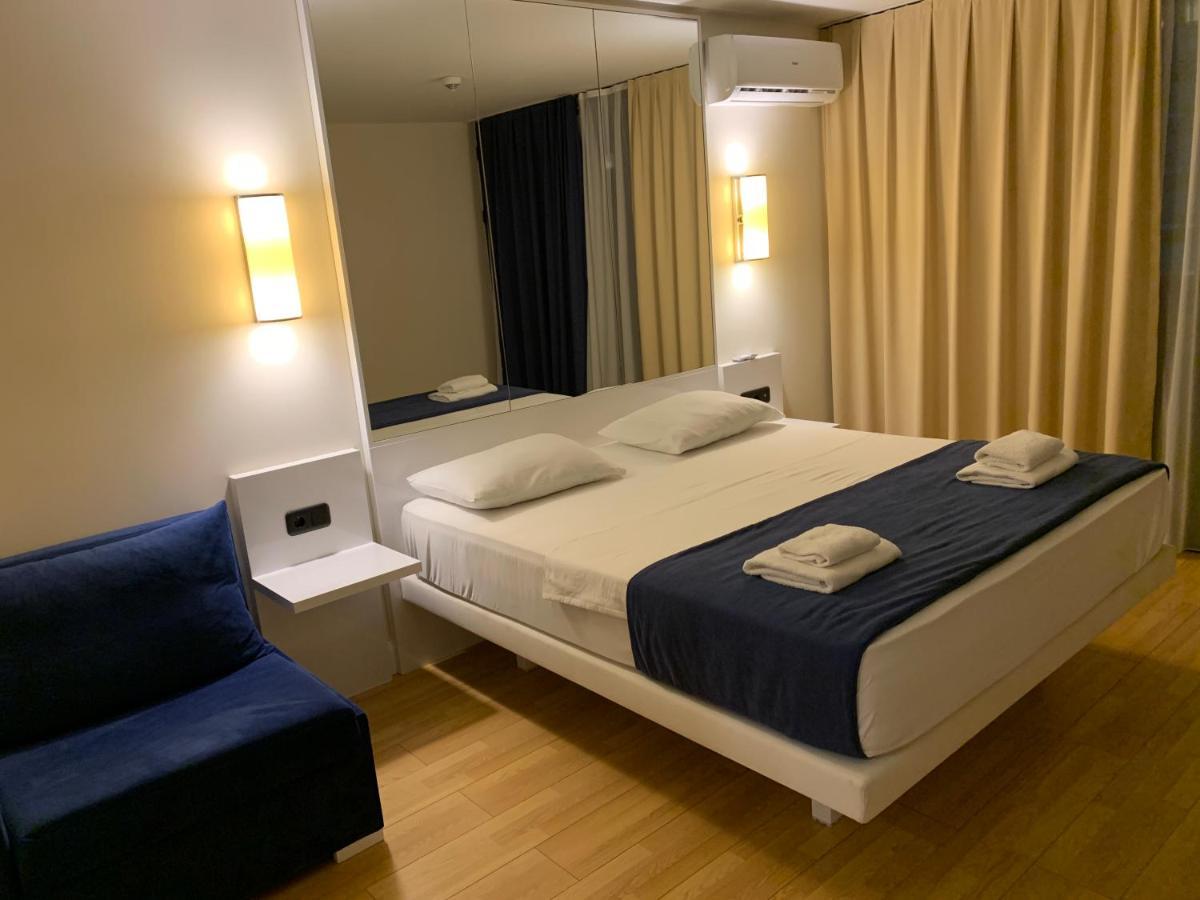Vip Aparthotel Orbi City Sea View Батуми Экстерьер фото
